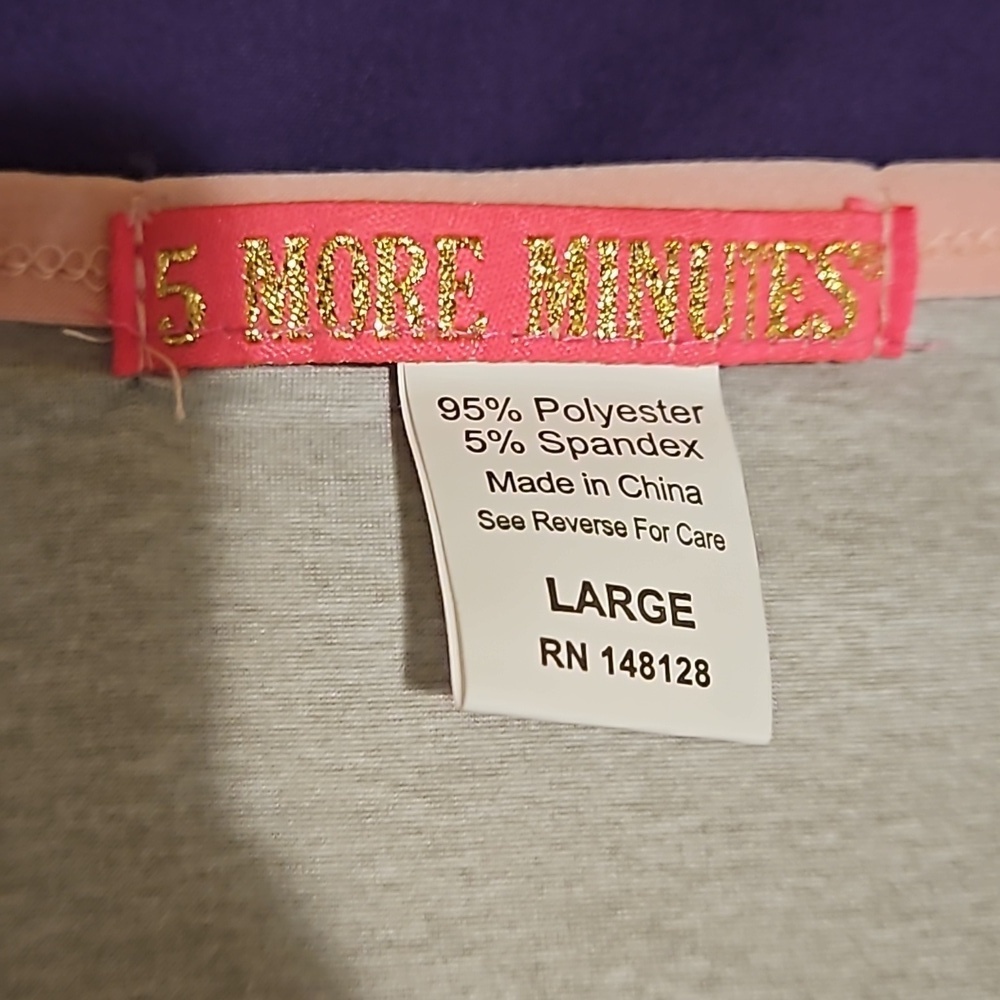 2 Juniors Shirts Pink Grey Colorful Merry Everything & Blue Red Sleigh All Day L - Picture 5 of 9